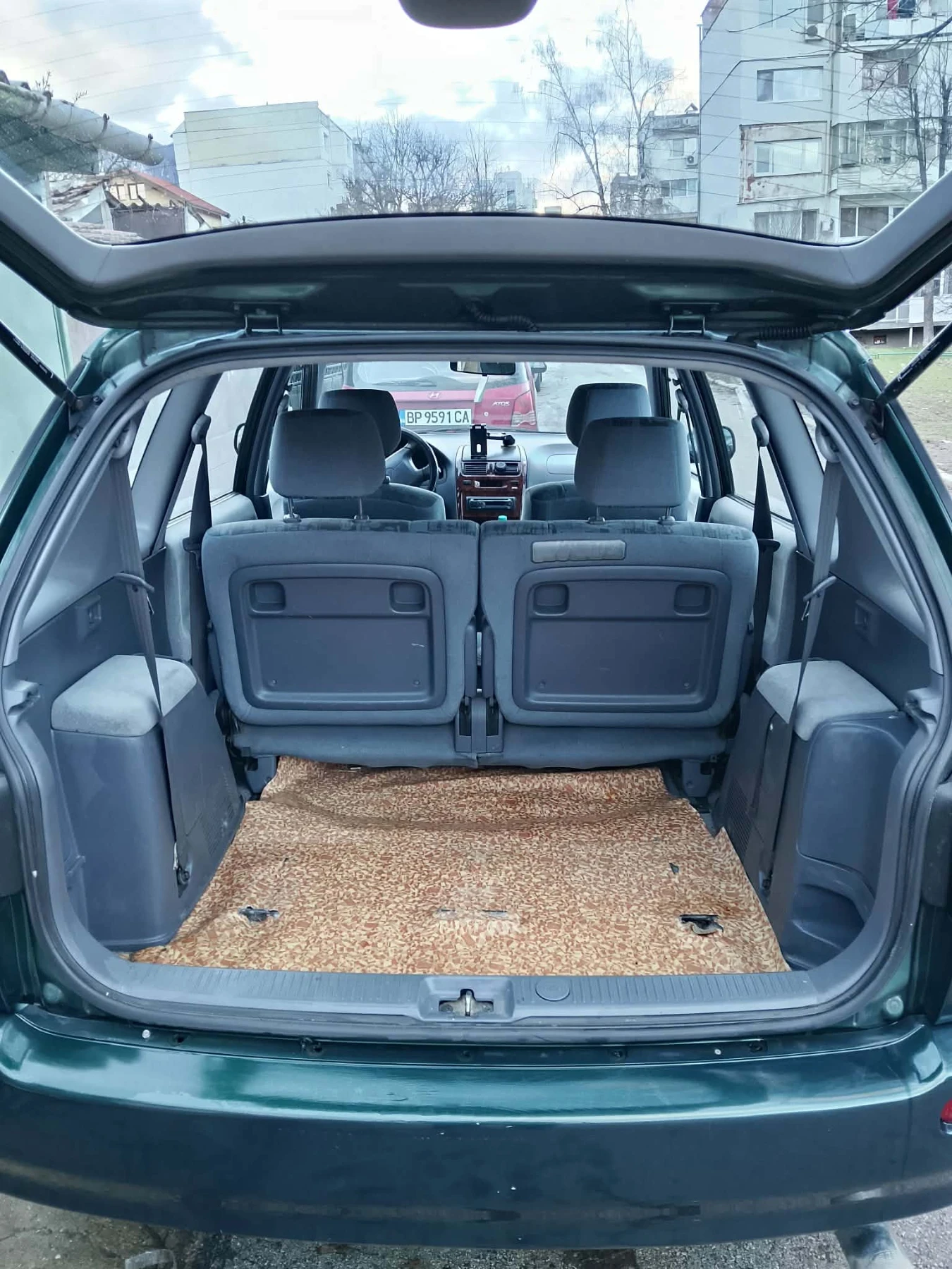 Toyota Picnic 2.2ТД, снимка 8 - Автомобили и джипове - 54046335