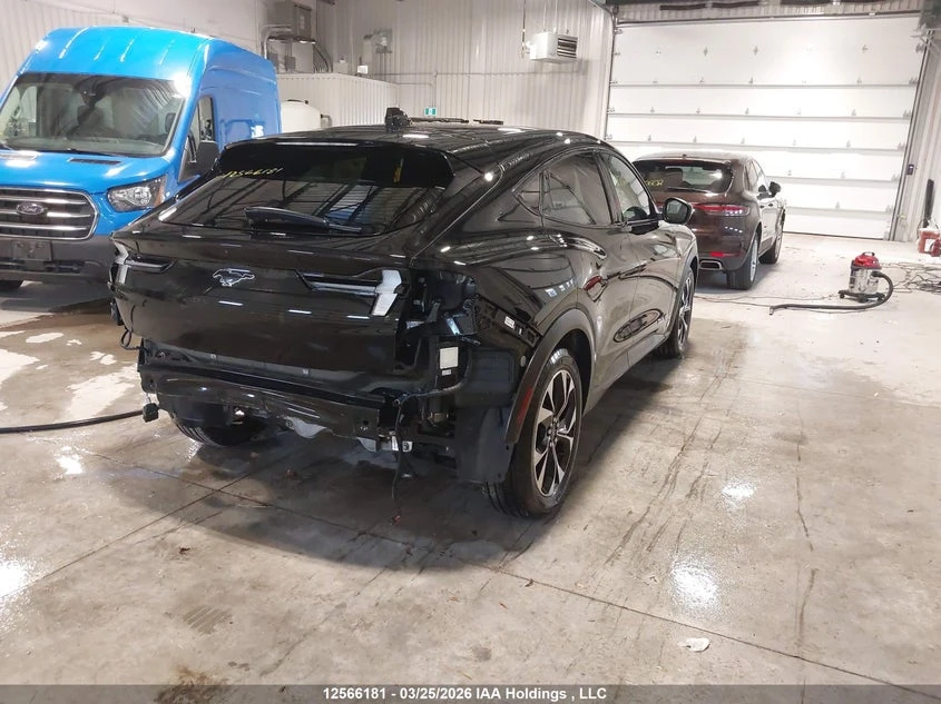 Ford Mustang Mach-E Select, снимка 4 - Автомобили и джипове - 54336623