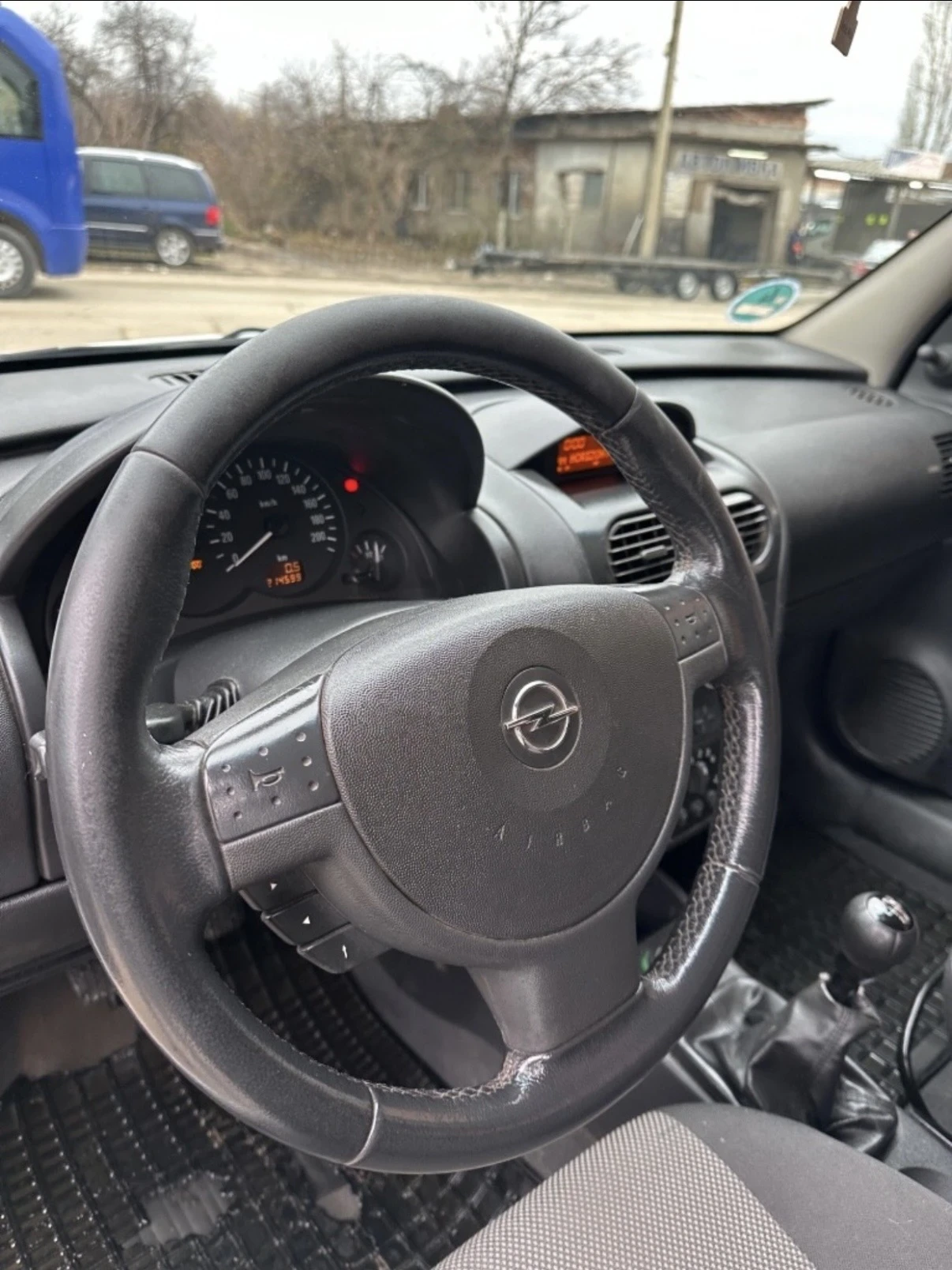 Opel Combo 1.3, снимка 11 - Автомобили и джипове - 54486440