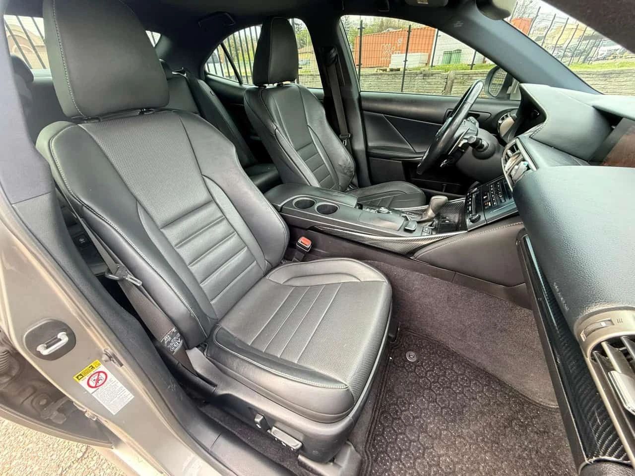 Lexus IS 250 | ШИБИДАХ| ПОДГРЕВИ| КЛИП| CARFAX, снимка 15 - Автомобили и джипове - 54683742