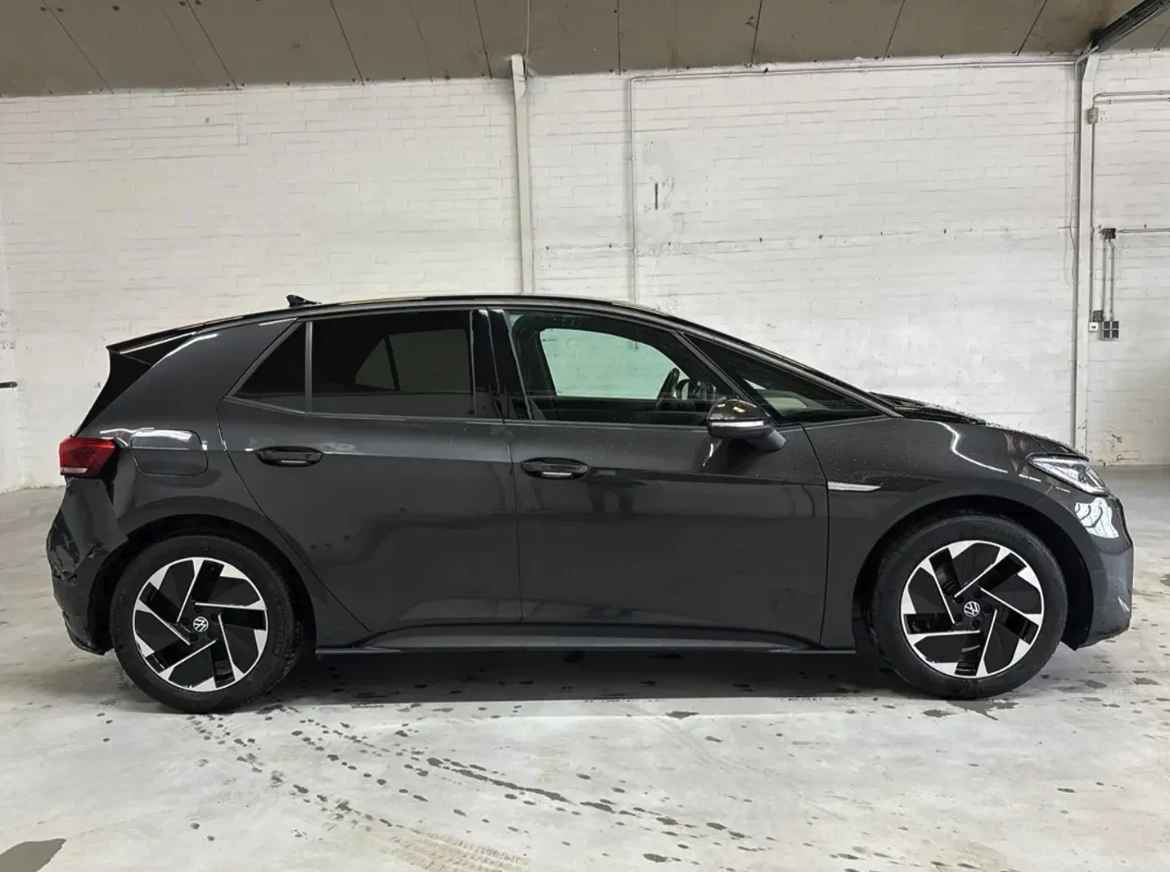 VW ID.3 Pure 45 kWh, снимка 7 - Автомобили и джипове - 55265863