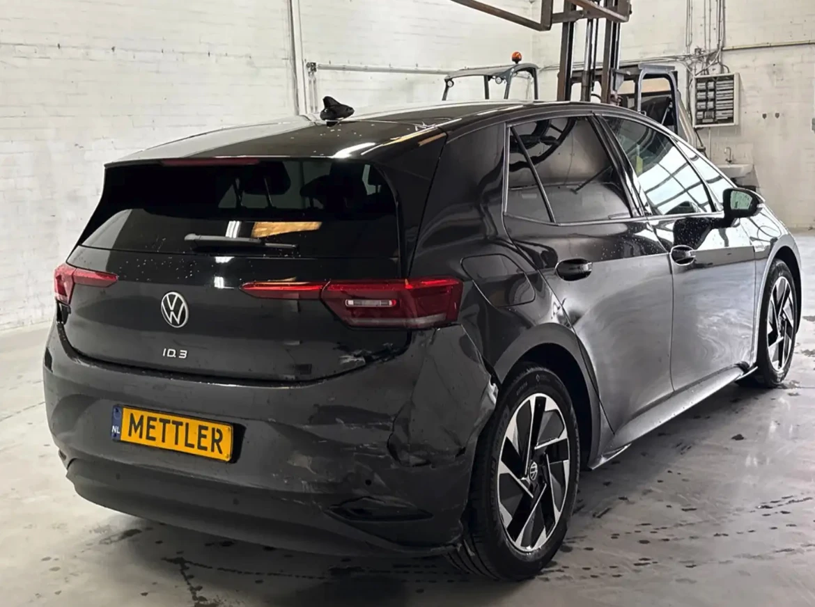 VW ID.3 Pure 45 kWh, снимка 6 - Автомобили и джипове - 55265863