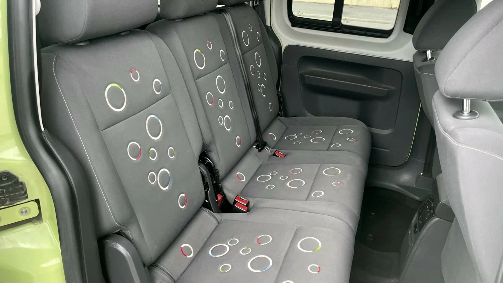 VW Caddy MAXI 6+ 1 места, снимка 12 - Автомобили и джипове - 55426983