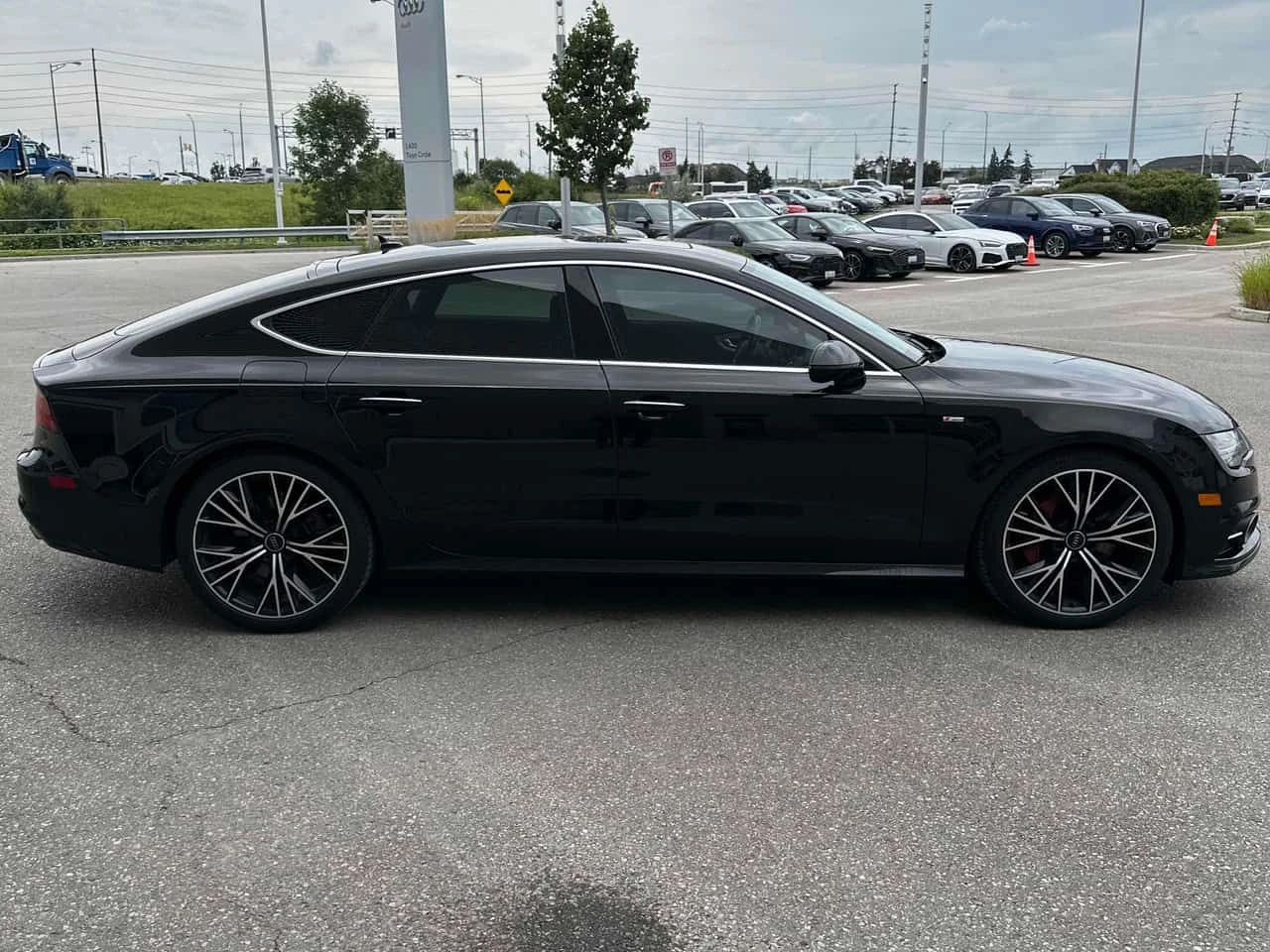 Audi A7  Technik / ВСИЧКИ ЕКСТРИ ЗА МОДЕЛА / АВТОКРЕДИТ, снимка 3 - Автомобили и джипове - 55602463