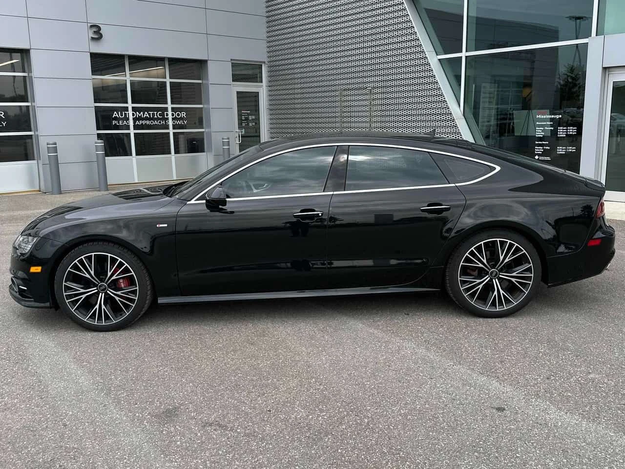 Audi A7  Technik / ВСИЧКИ ЕКСТРИ ЗА МОДЕЛА / АВТОКРЕДИТ, снимка 2 - Автомобили и джипове - 55602463