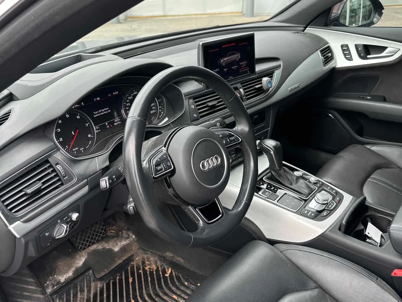 Audi A7  Technik / ВСИЧКИ ЕКСТРИ ЗА МОДЕЛА / АВТОКРЕДИТ, снимка 5 - Автомобили и джипове - 55602463