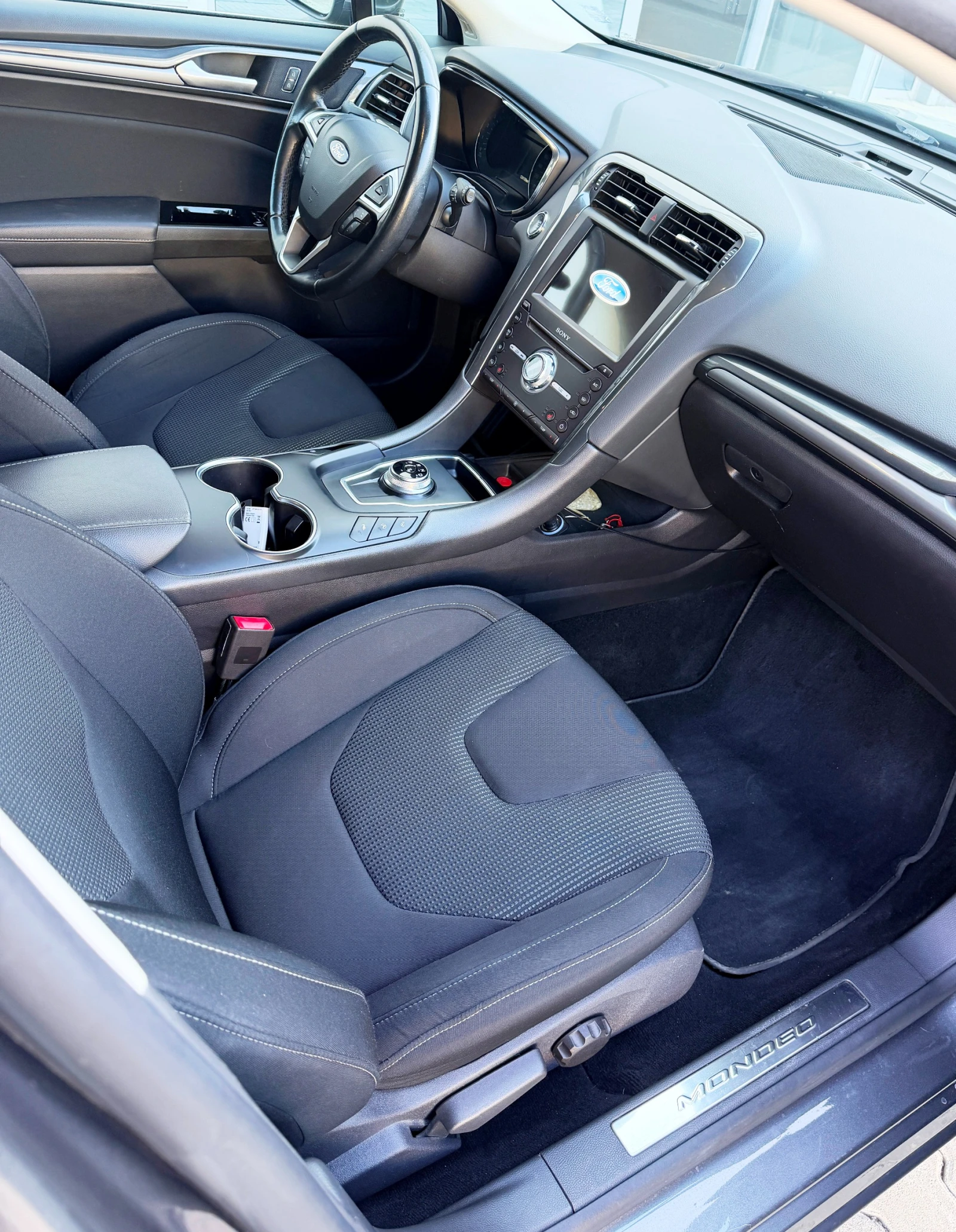 Ford Mondeo EcoBlue 2.0, снимка 7 - Автомобили и джипове - 56055026