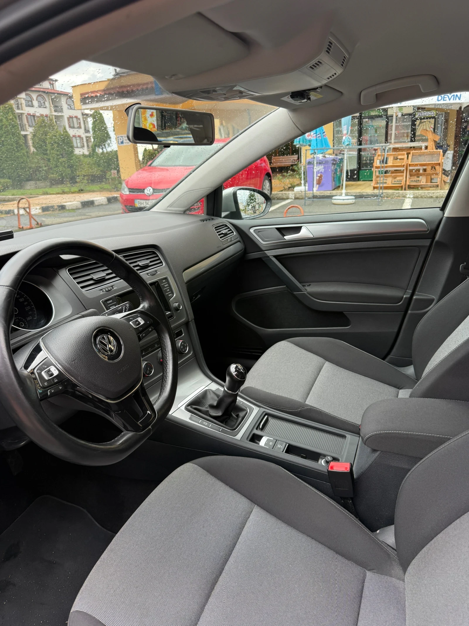 VW Golf Variant 1.6 TDI, CXXB.Оригинални километри, снимка 7 - Автомобили и джипове - 56230567