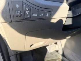 Kia Sportage 2.0 CRDI, снимка 10