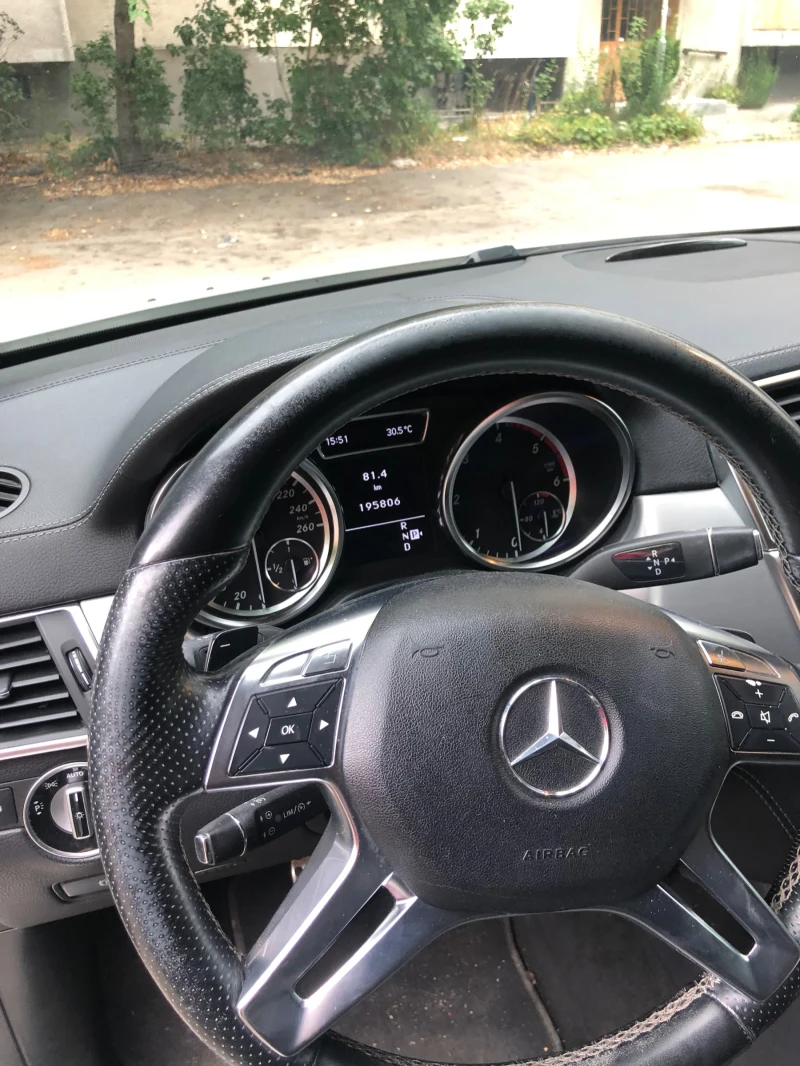 Mercedes-Benz ML 350, снимка 6 - Автомобили и джипове - 47937782