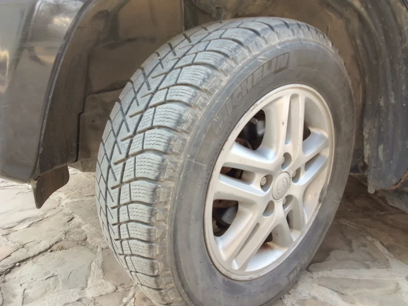 Toyota Rav4 D4D, снимка 7 - Автомобили и джипове - 50251146