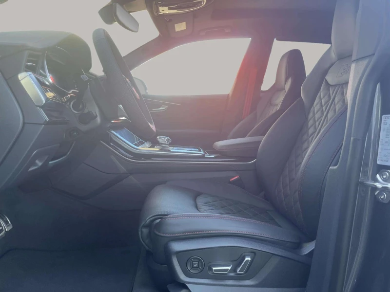 Audi Q8 50 TDI quattro, снимка 7 - Автомобили и джипове - 52288035