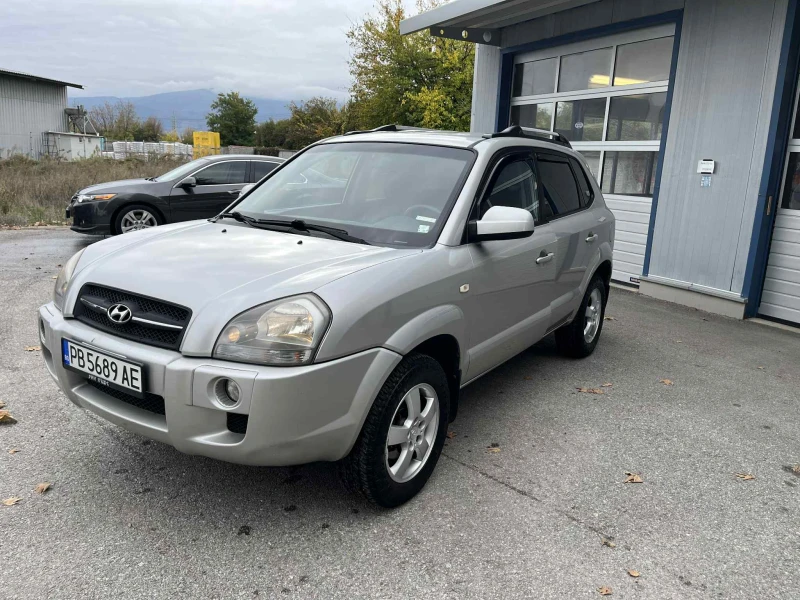 Hyundai Tucson, снимка 5 - Автомобили и джипове - 52296299