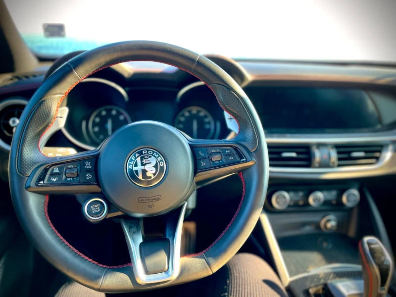 Alfa Romeo Stelvio Q4 ESTREMA Harman/Kardon MISANO BLUE, снимка 8 - Автомобили и джипове - 52528763