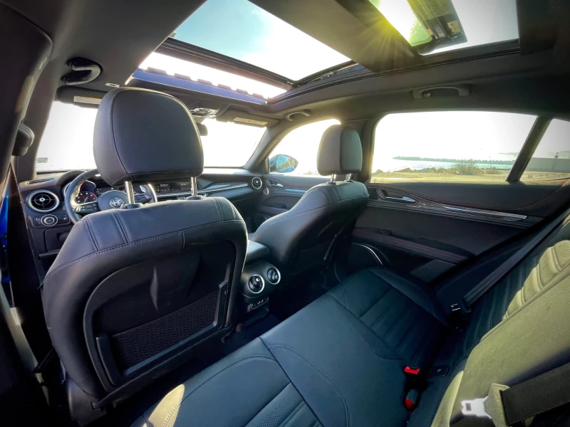 Alfa Romeo Stelvio Q4 ESTREMA Harman/Kardon MISANO BLUE, снимка 12 - Автомобили и джипове - 52528763