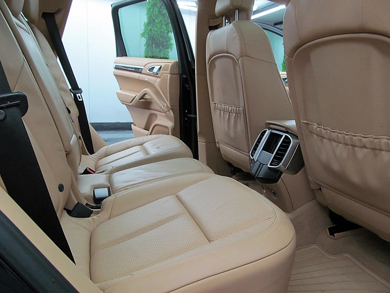 Porsche Cayenne PANORAMA/PODGREV/START STOP/СОБСТВЕН ЛИЗИНГ, снимка 10 - Автомобили и джипове - 52727764