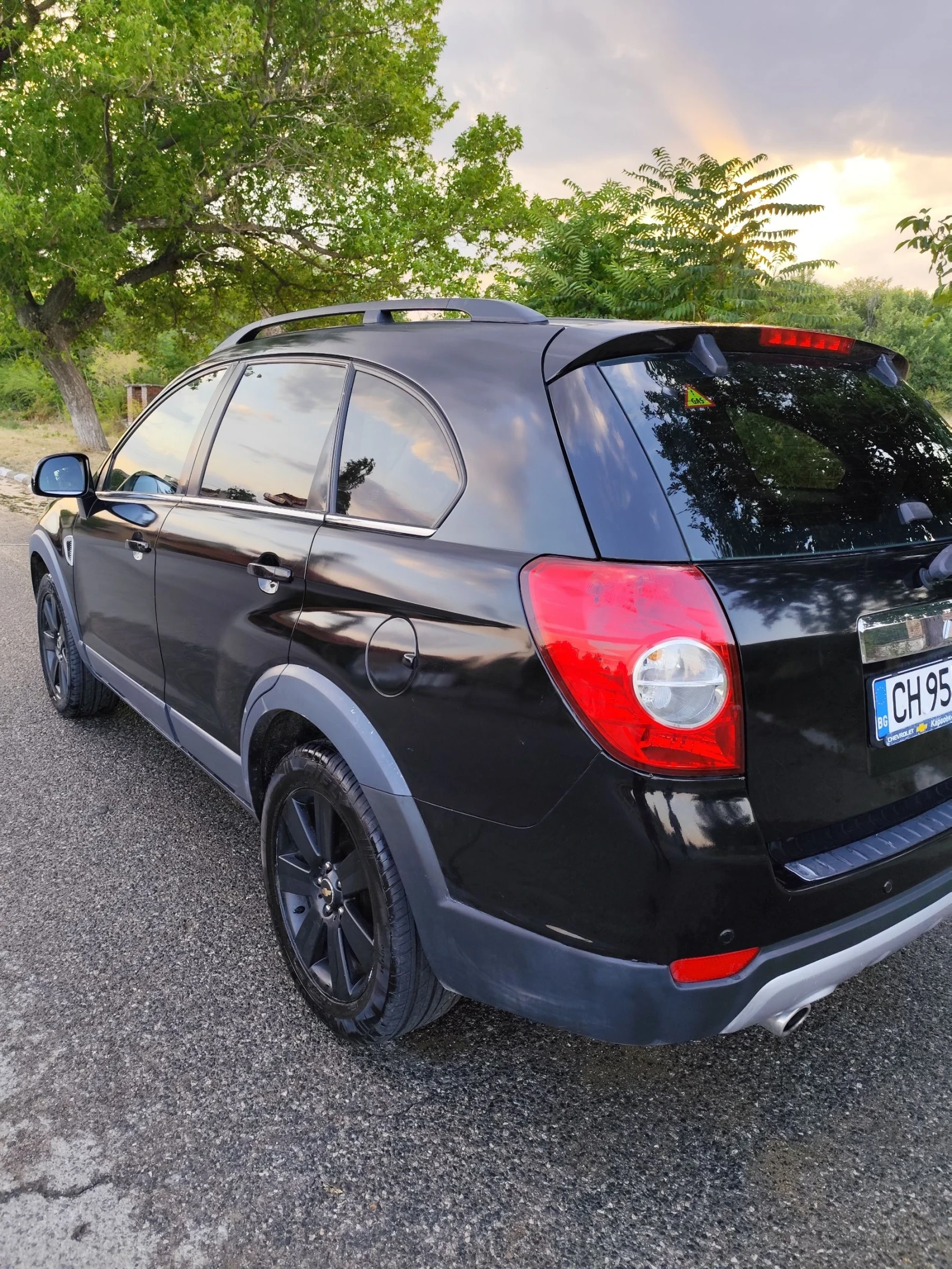 Chevrolet Captiva 3.2 - изображение 7