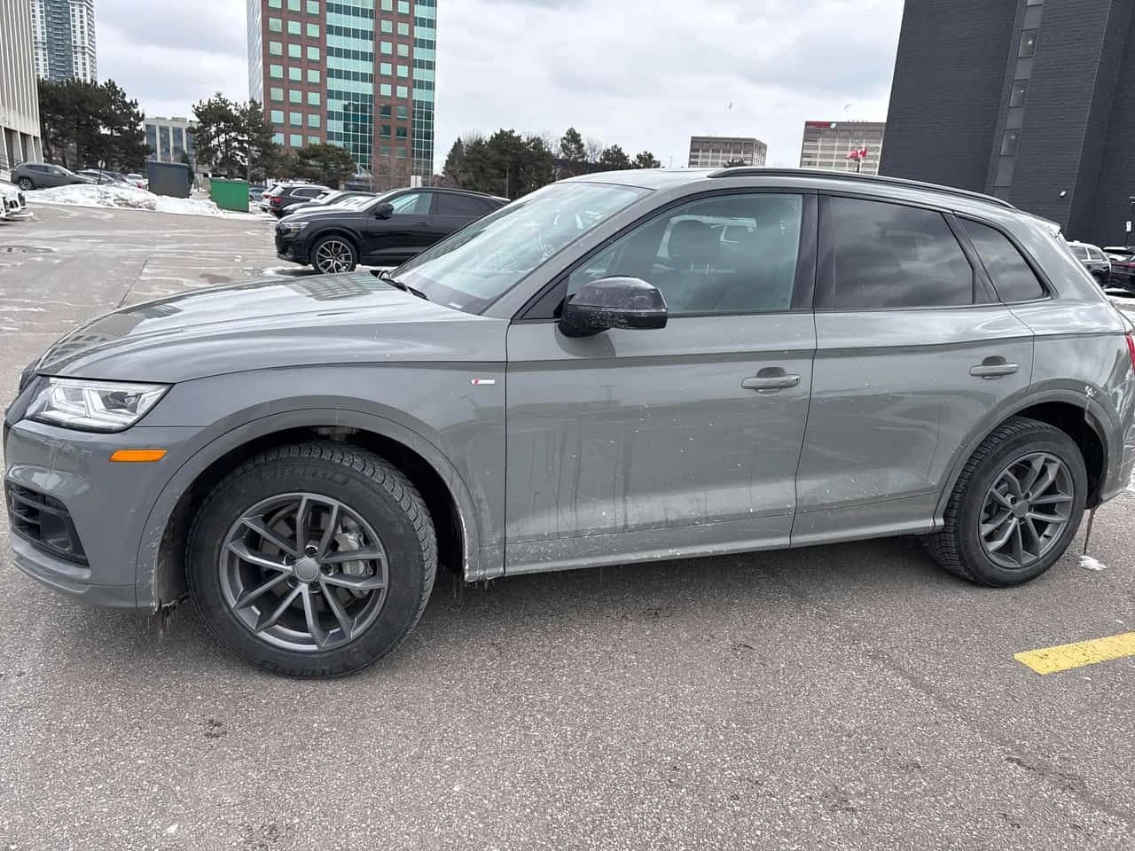 Audi Q5 FULL S LINE* MATRIX* DIGITAL* ДИСТРОНИК* 360 КАМЕР, снимка 3 - Автомобили и джипове - 54248624