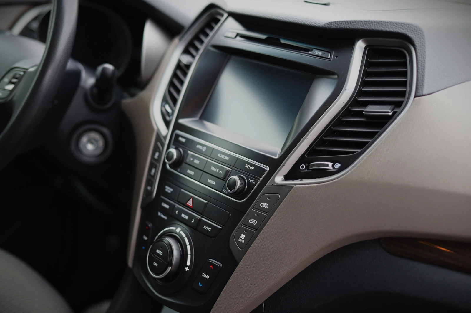 Hyundai Santa fe 3.3 Бензин, снимка 12 - Автомобили и джипове - 54282128