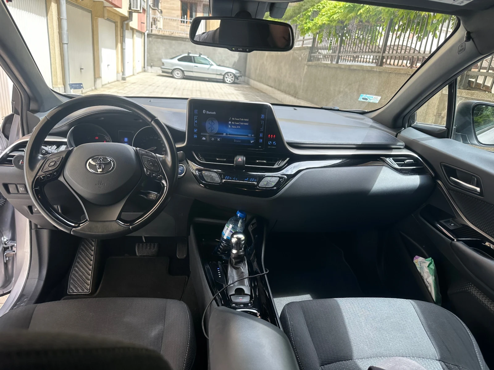 Toyota C-HR, снимка 9 - Автомобили и джипове - 54591106