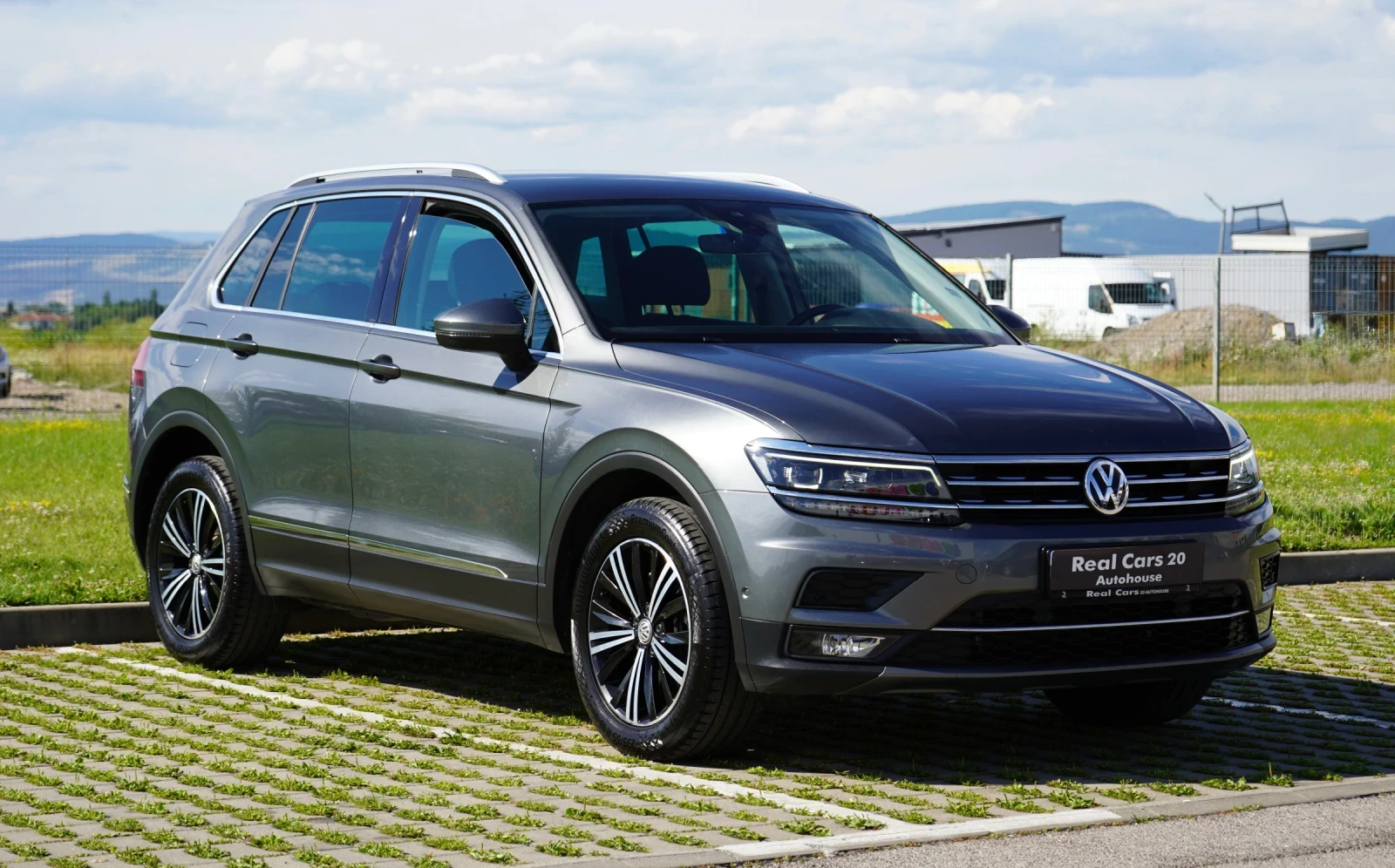 VW Tiguan 2.0 TSI* HIGHLINE* 4MOTION* LED* BMT* CAMERA* CARP
