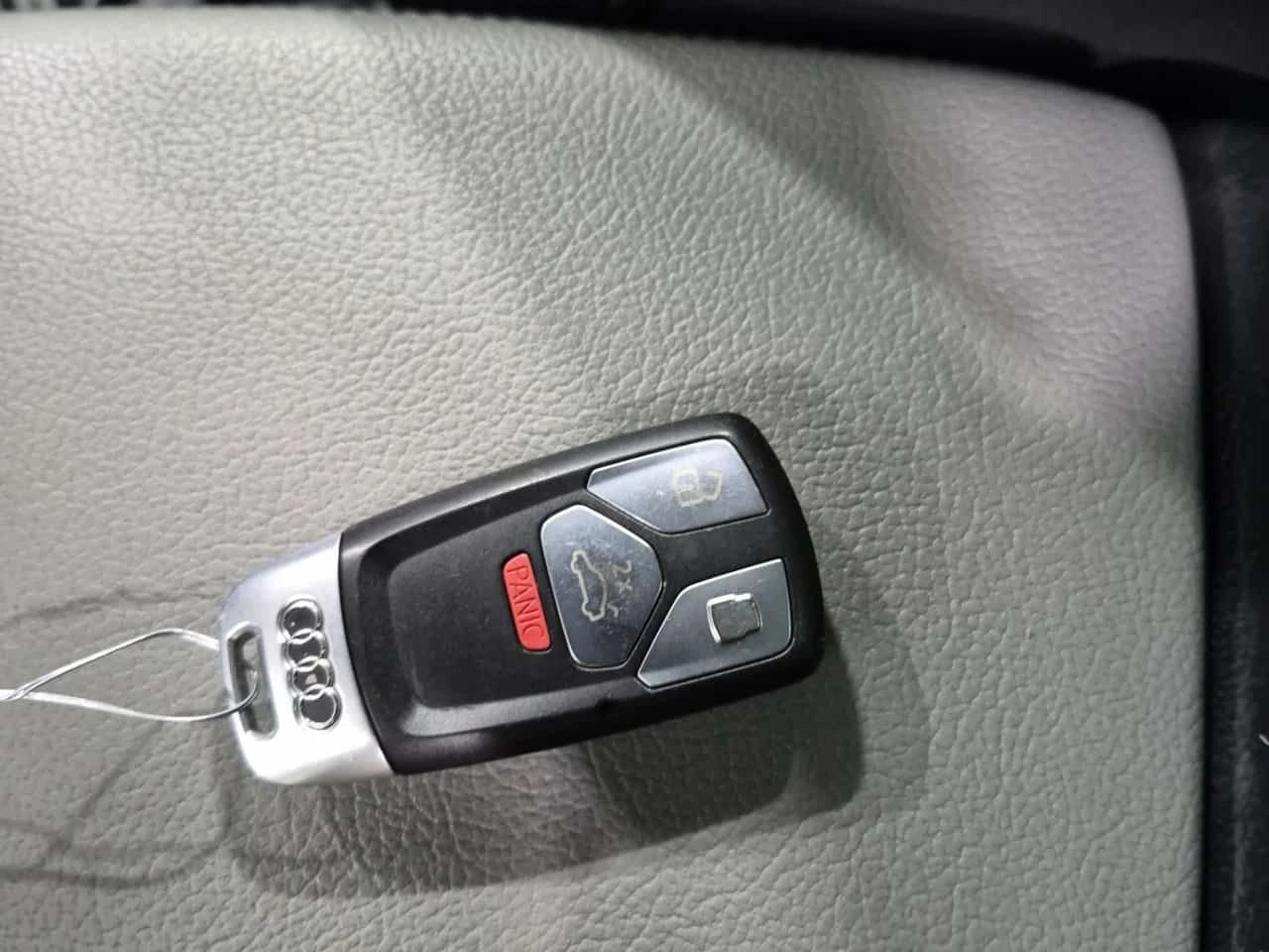Audi Q5 * TECHNIK * CARFAX * ОПЦИЯ ЗА ФИНАНСИРАНЕ , снимка 8 - Автомобили и джипове - 55355939