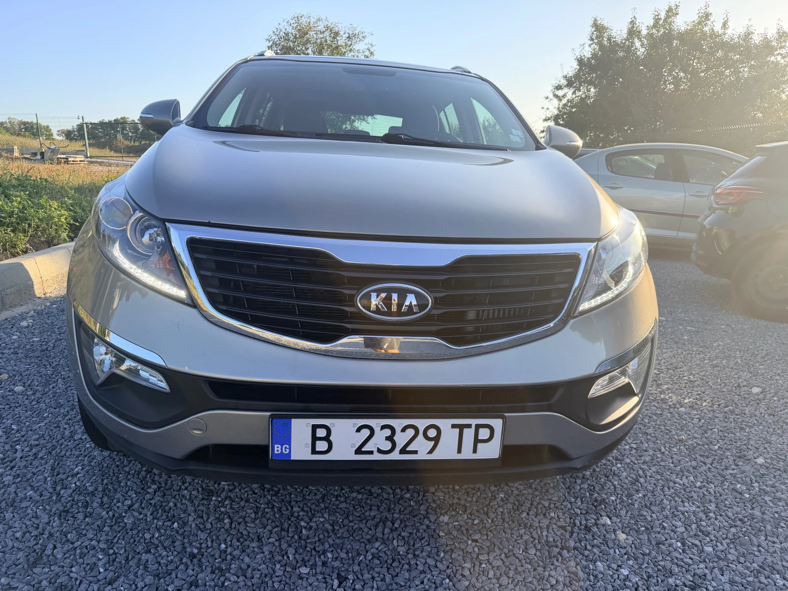Kia Sportage 2.0 CRDI, снимка 2 - Автомобили и джипове - 55982068