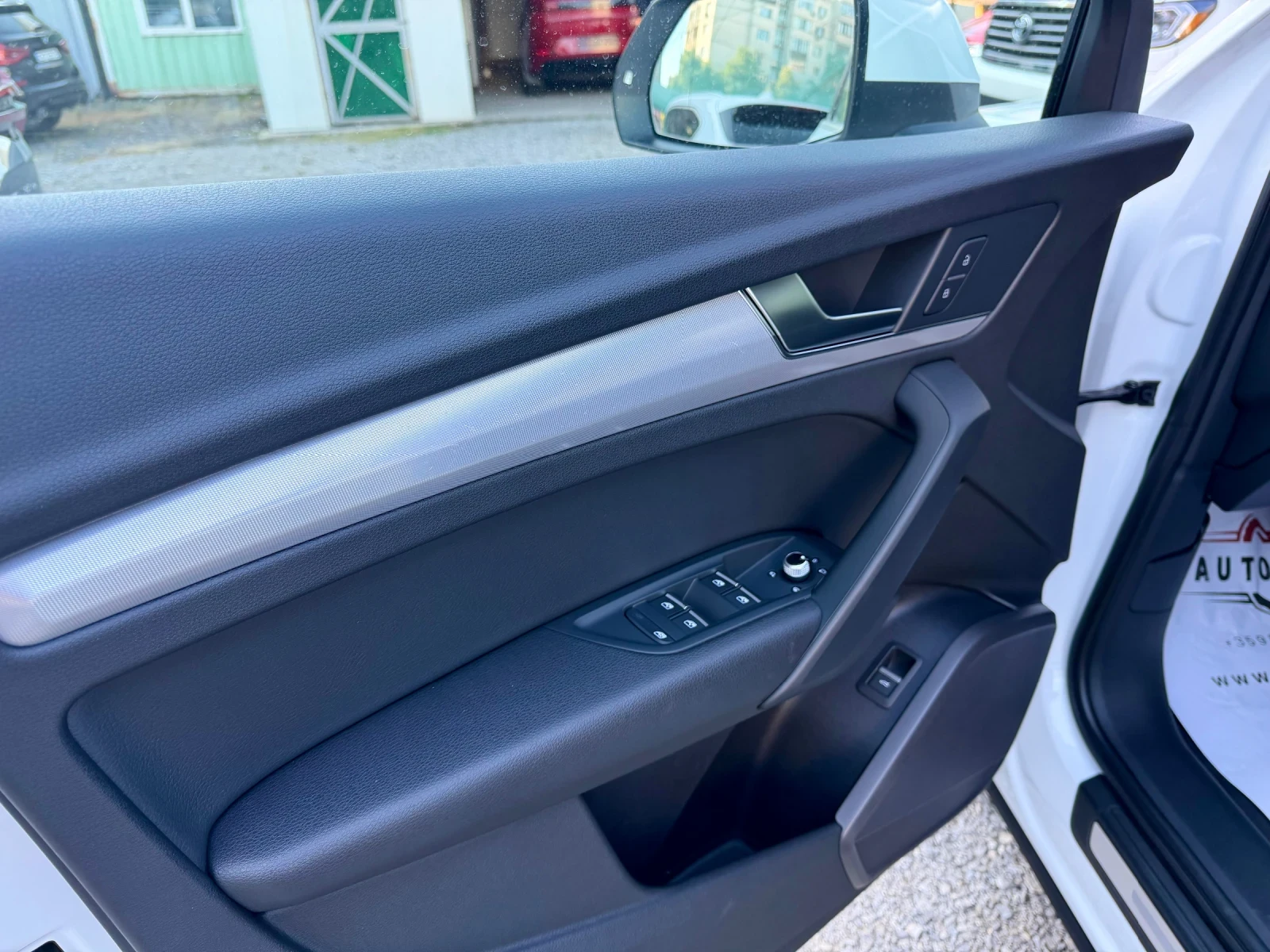 Audi Q5 2.0 tdi quattro 190ps, снимка 8 - Автомобили и джипове - 56098745