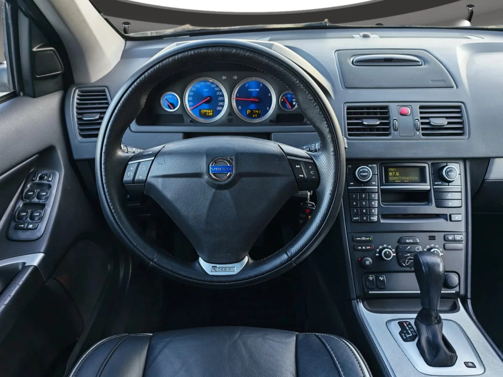 Volvo Xc90 R-Design/AWD/, снимка 10 - Автомобили и джипове - 56540144