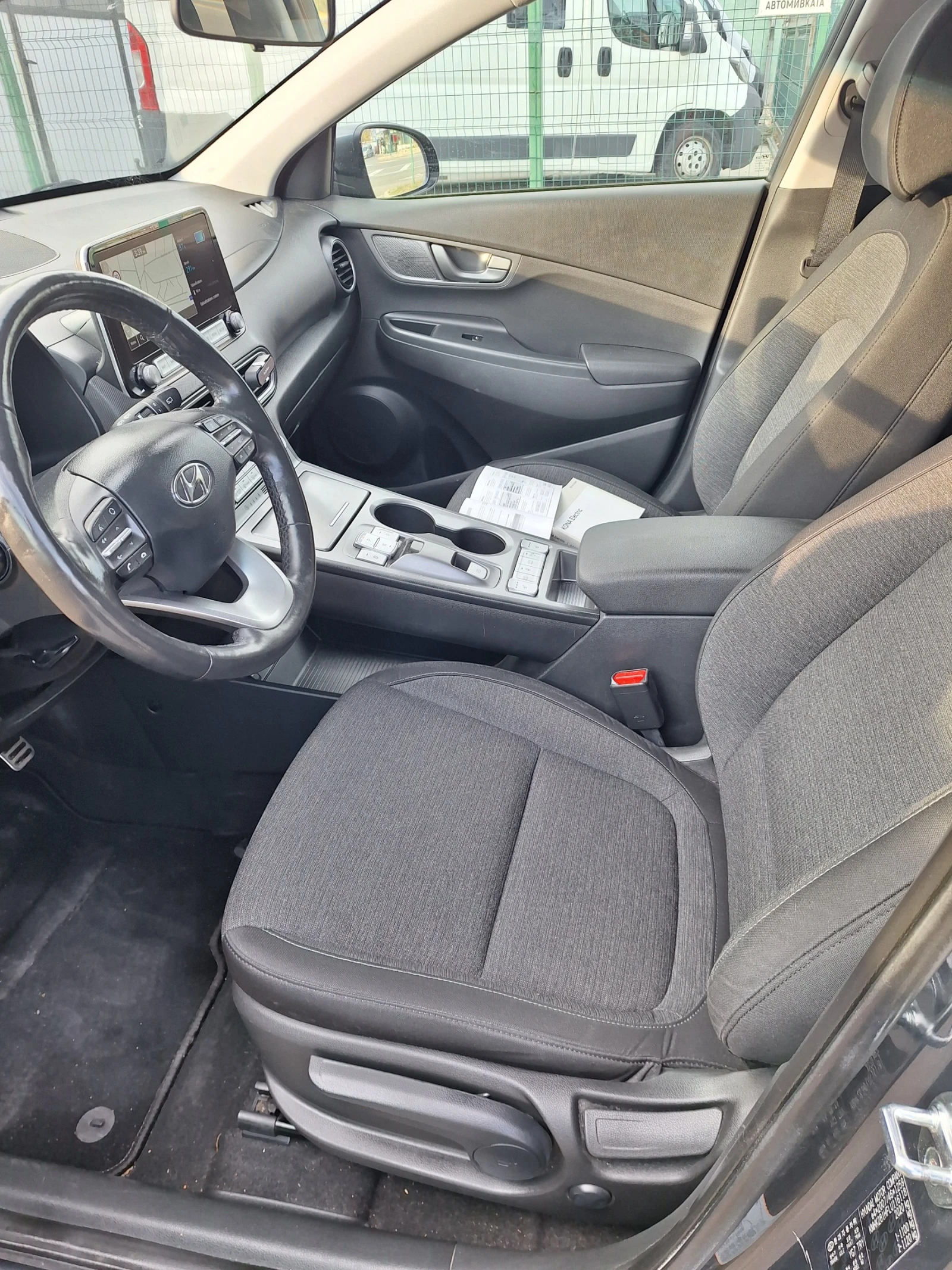 Hyundai Kona EV 39.2kw, снимка 14 - Автомобили и джипове - 56748556