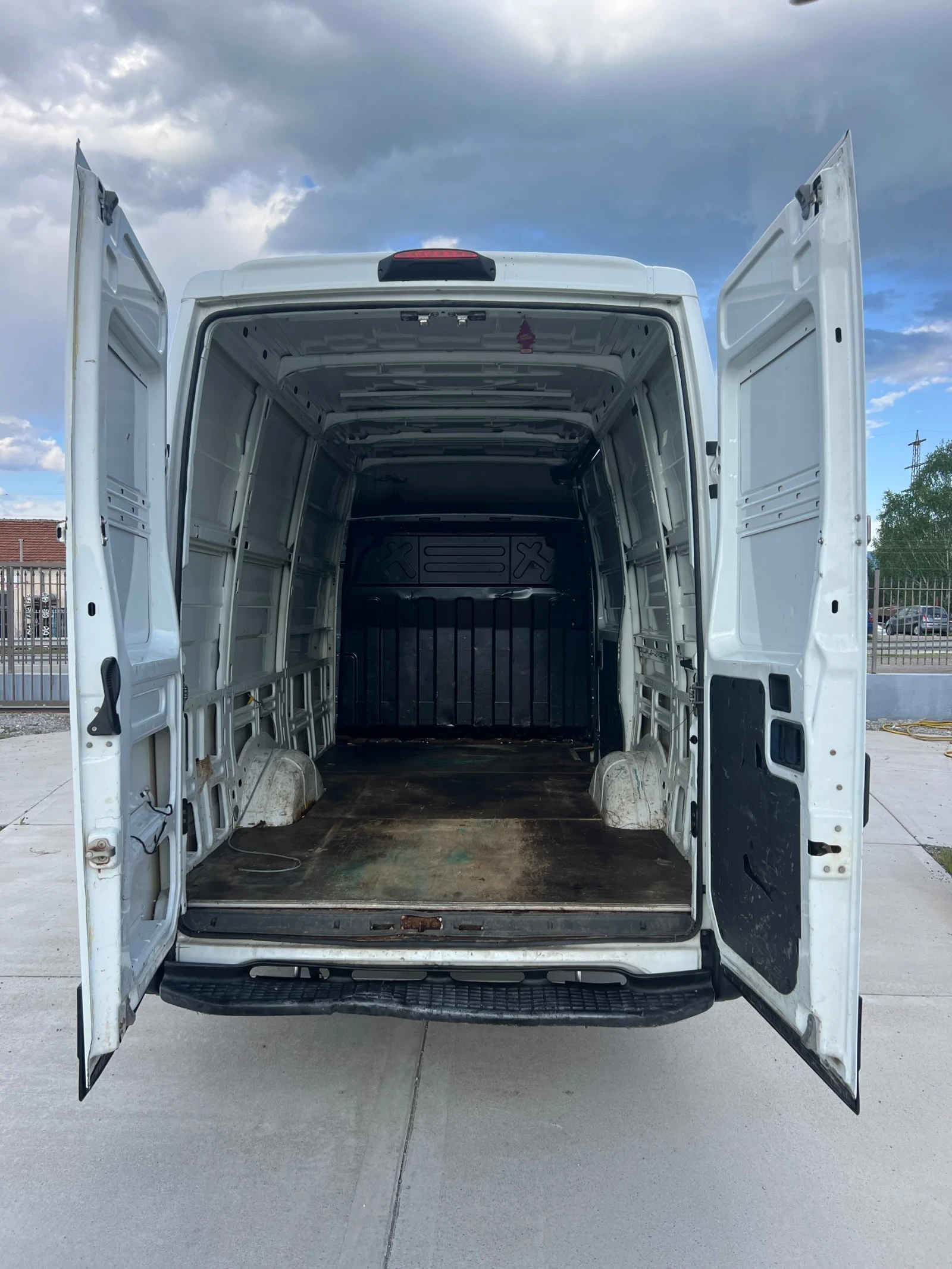 Iveco 35s15 2.3d - изображение 6