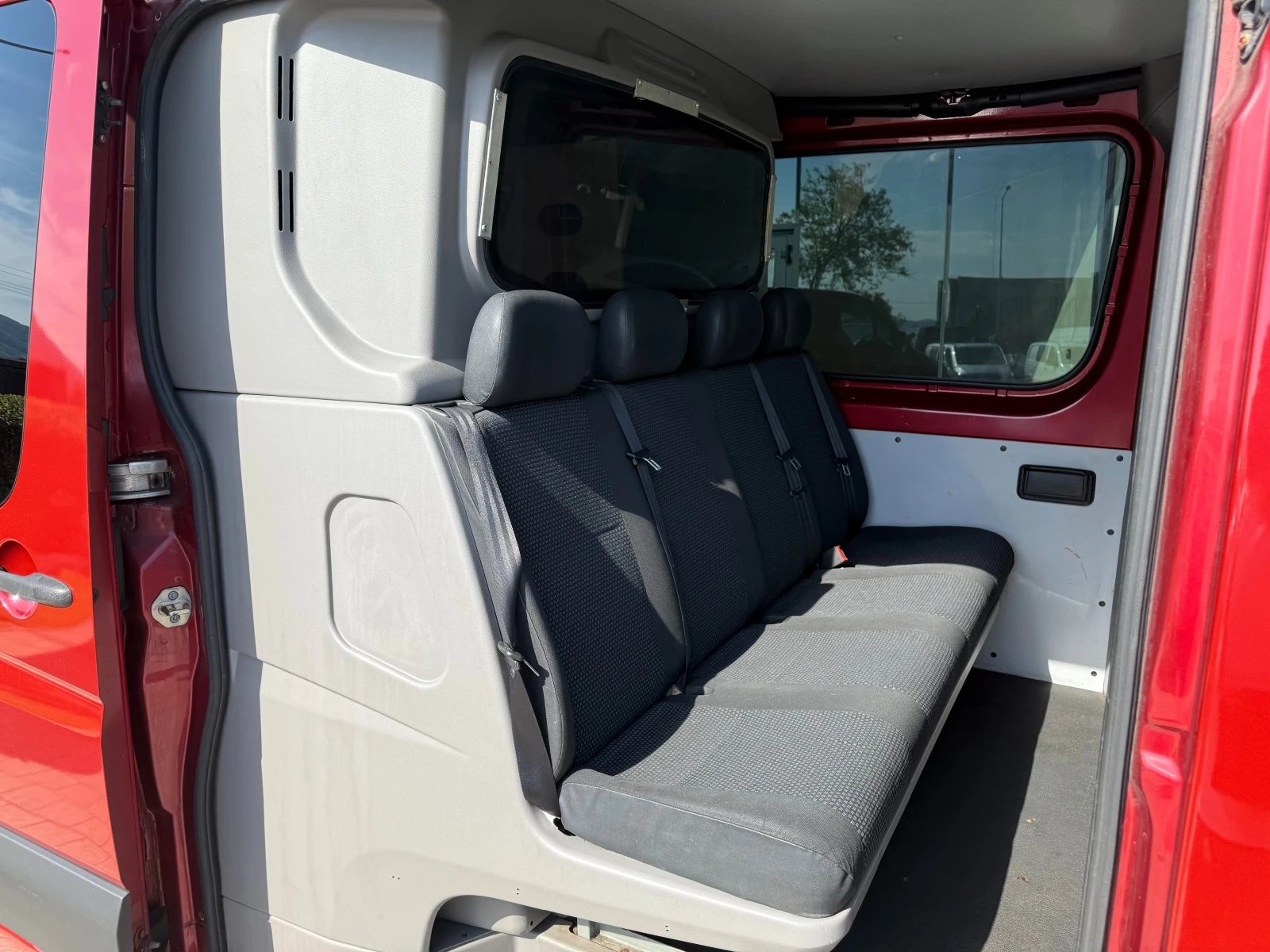 Mercedes-Benz Sprinter 318 CDI Товаропътнически  6-местен Клима - изображение 7
