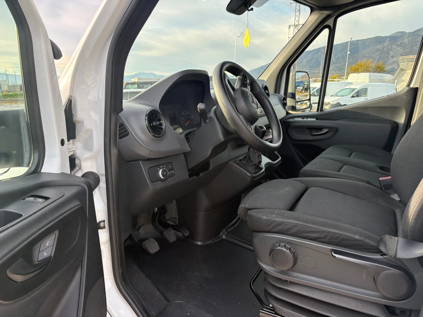 Mercedes-Benz Sprinter 319 CDI euro 6 | Mobile.bg   6