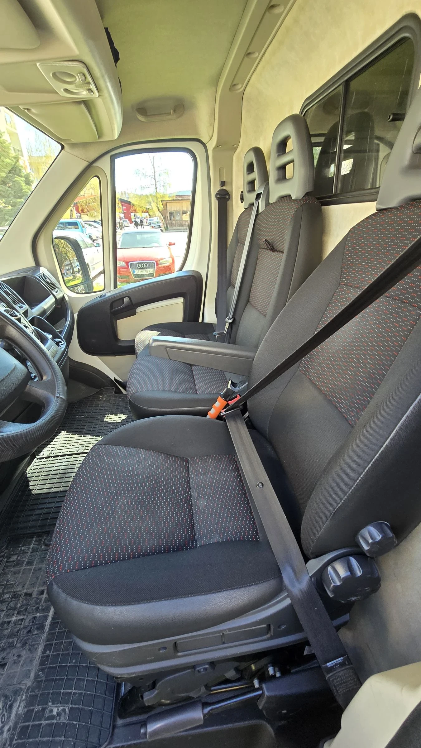 Peugeot Boxer, снимка 7 - Бусове и автобуси - 54907043
