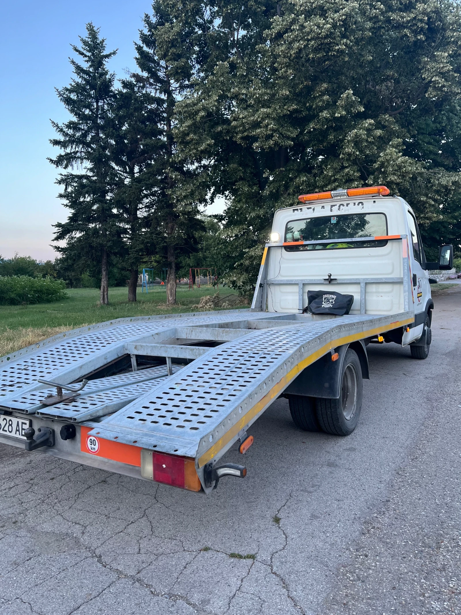 Iveco Daily, снимка 4 - Бусове и автобуси - 55251897