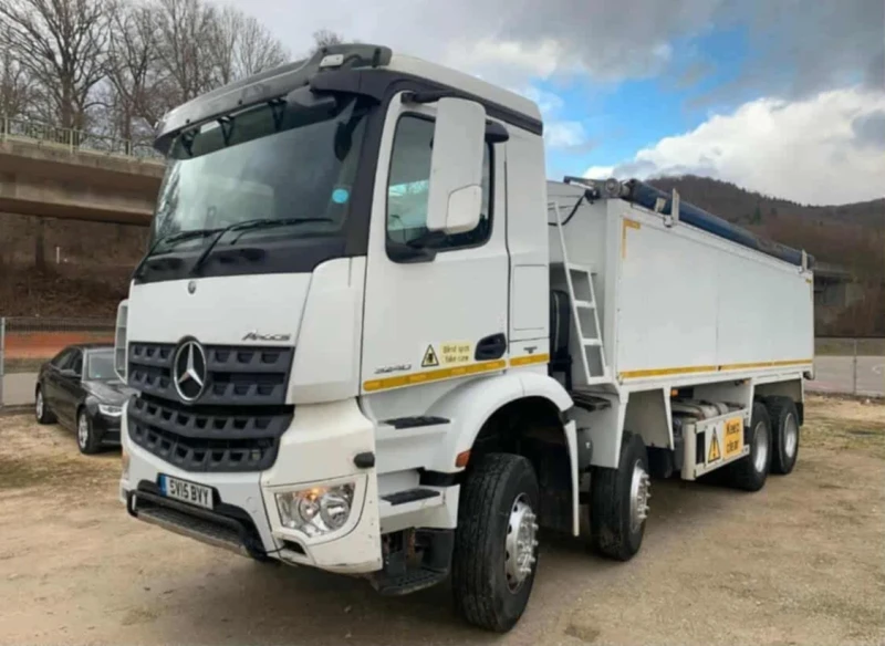 Mercedes-Benz Actros Самосвал