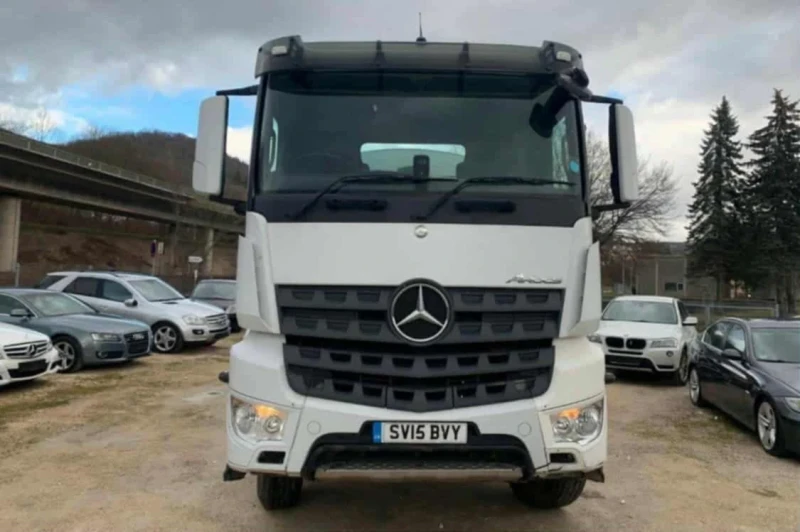 Mercedes-Benz Actros Самосвал, снимка 2 - Камиони - 52012850