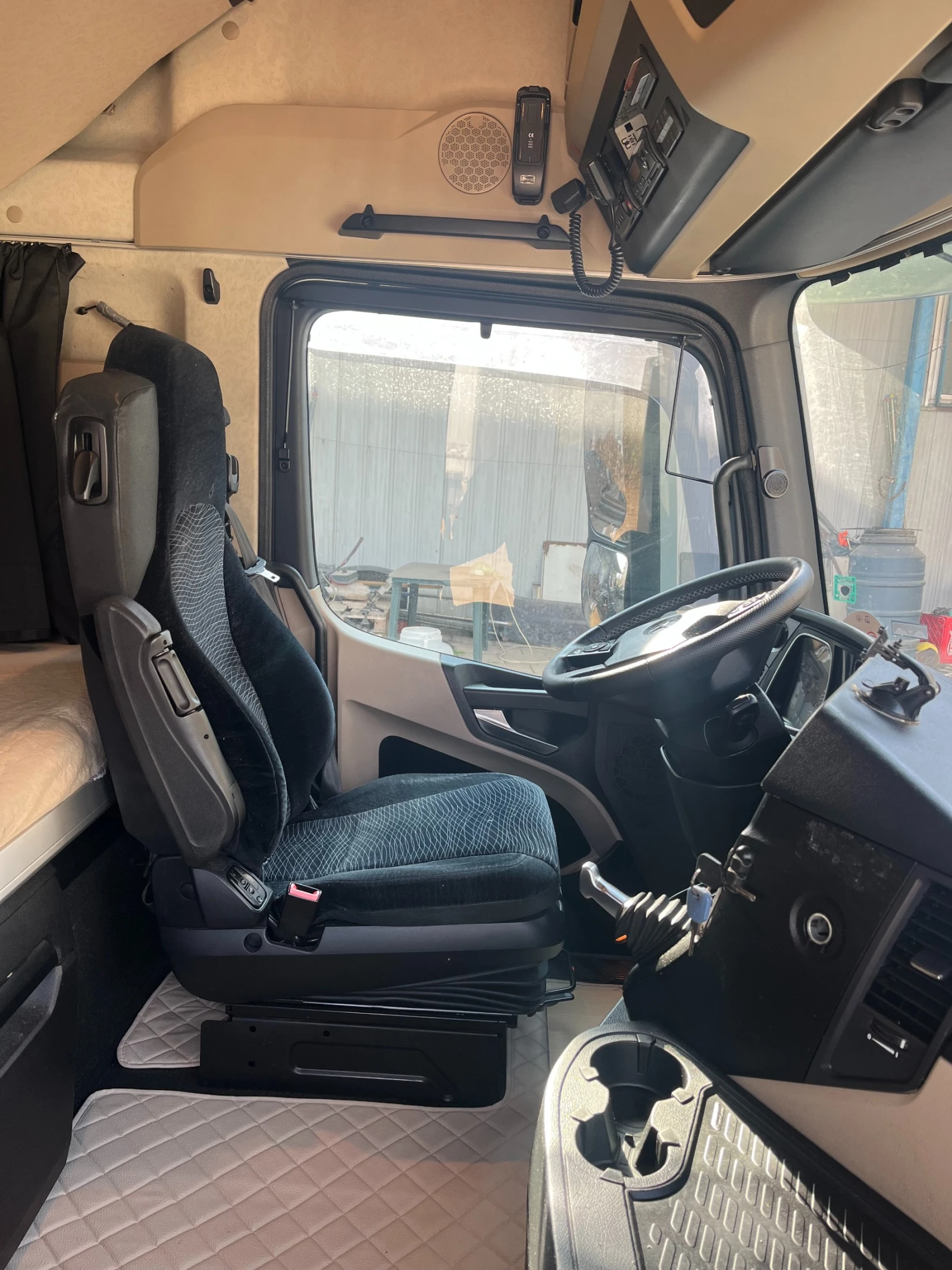 Mercedes-Benz Actros 1845 - изображение 7