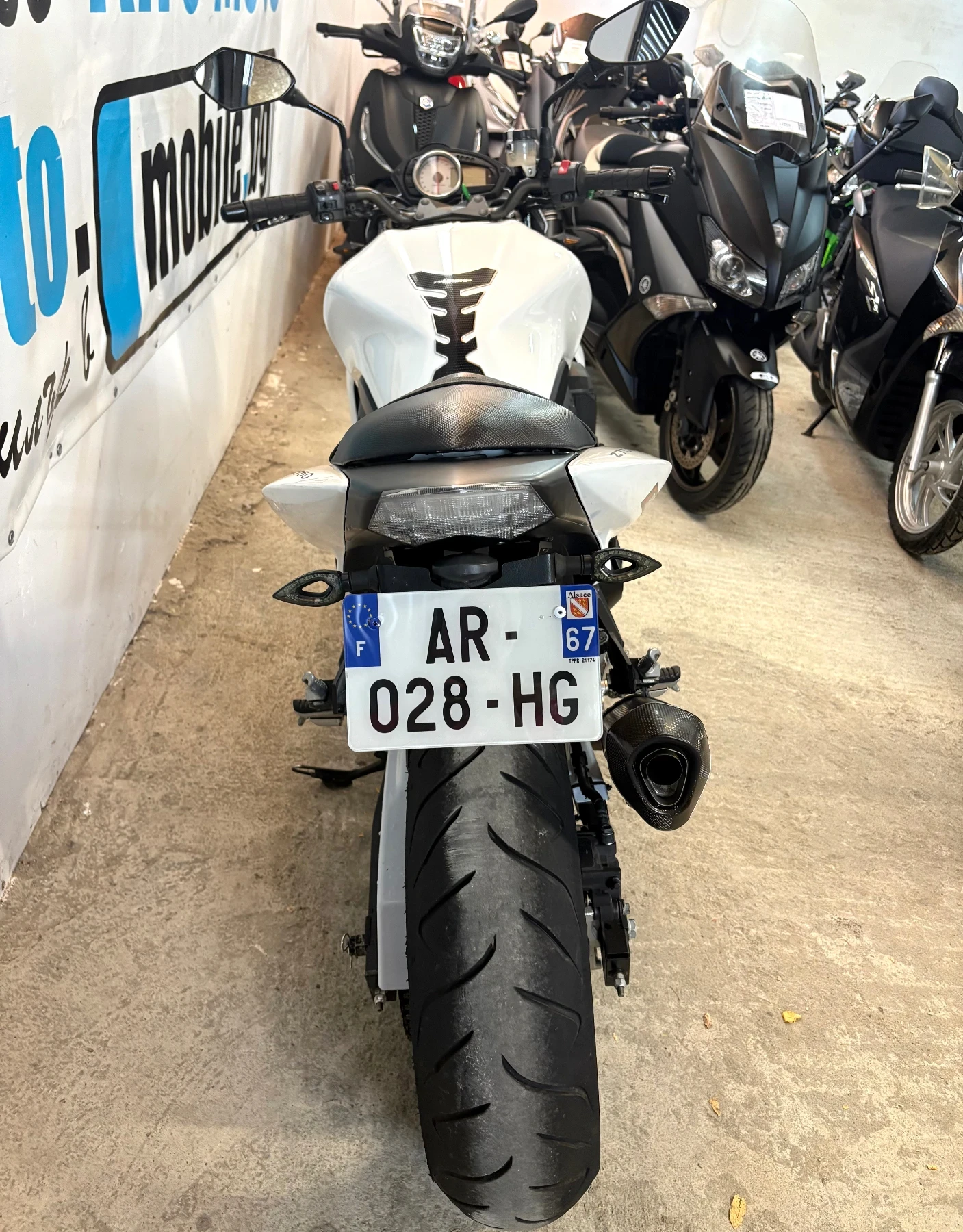 Kawasaki Z 750i AKRAPOVIC | Mobile.bg   12