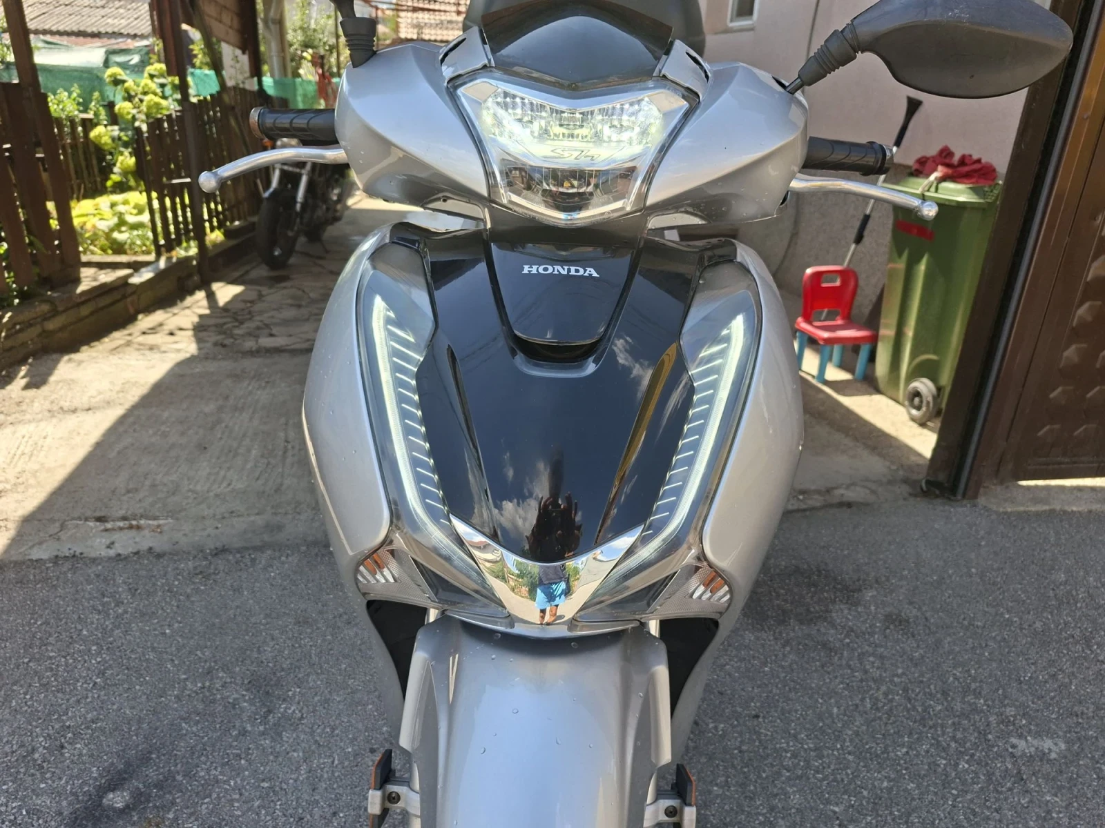 Honda Sh 150ie 2019год. ОФЕРТА, снимка 2 - Мотоциклети и мототехника - 55836551