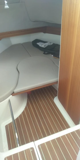 Моторна яхта Quicksilver Arvor 250, снимка 7