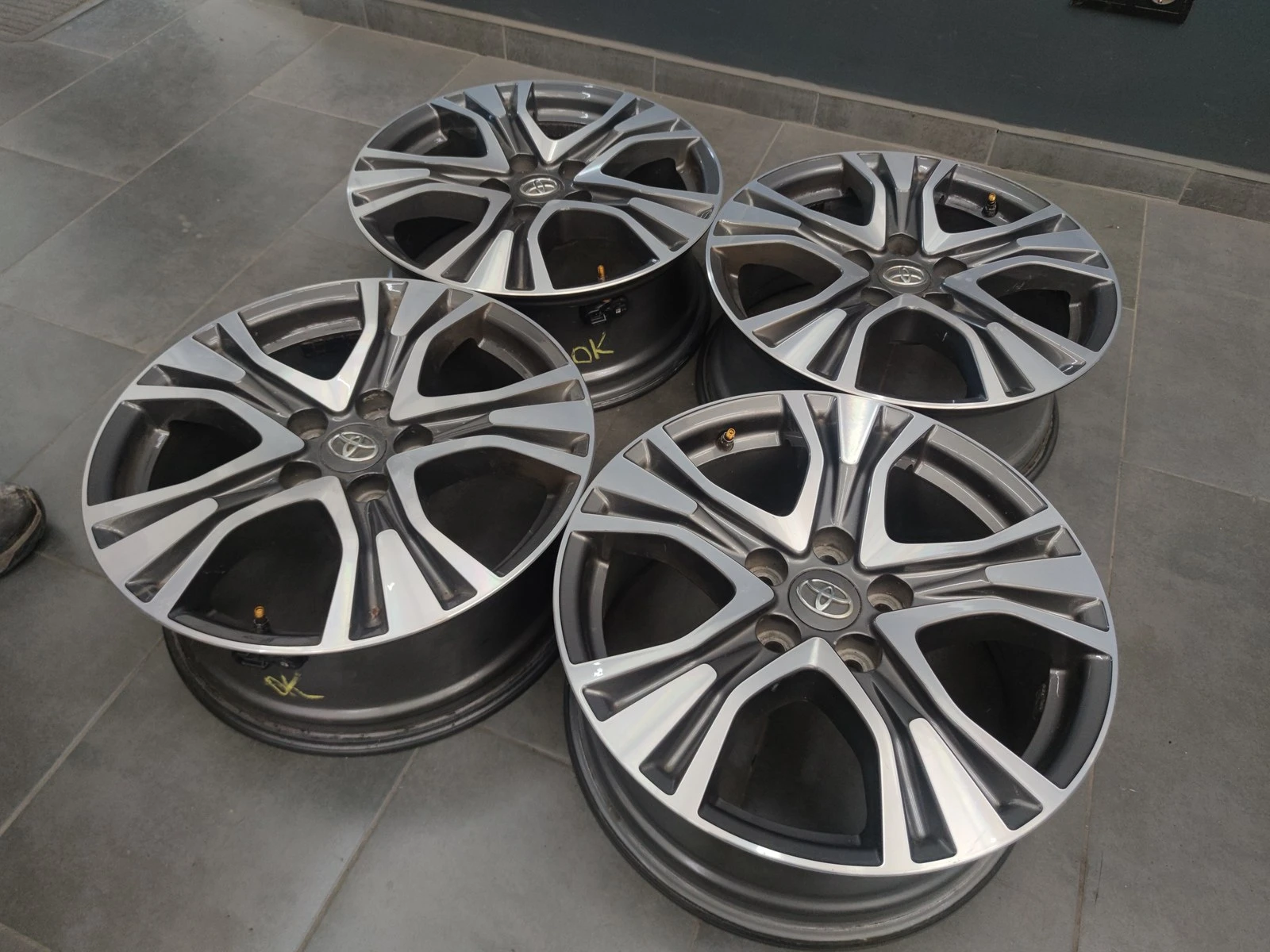 Джанти за Toyota, снимка 3 - Гуми и джанти - 56716451