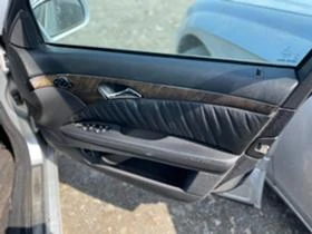 Mercedes-Benz E 320 На части, снимка 5