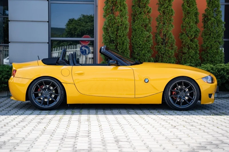 BMW Z4 3.0i, снимка 2 - Автомобили и джипове - 46623500