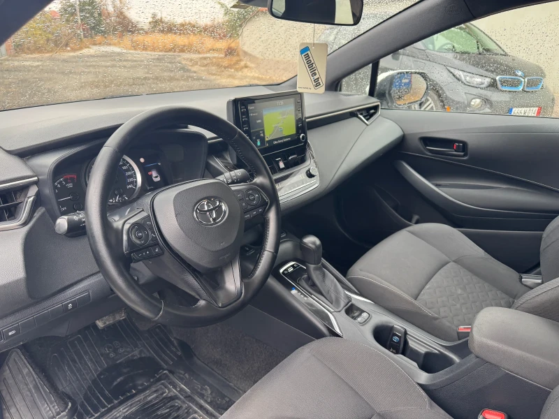 Toyota Corolla 1.8 Hybrid, снимка 6 - Автомобили и джипове - 47955325