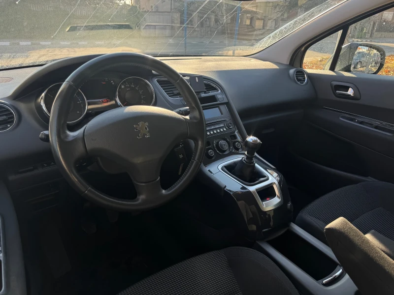 Peugeot 5008 1.6 DIESEL AUSTRIA, снимка 16 - Автомобили и джипове - 48013792