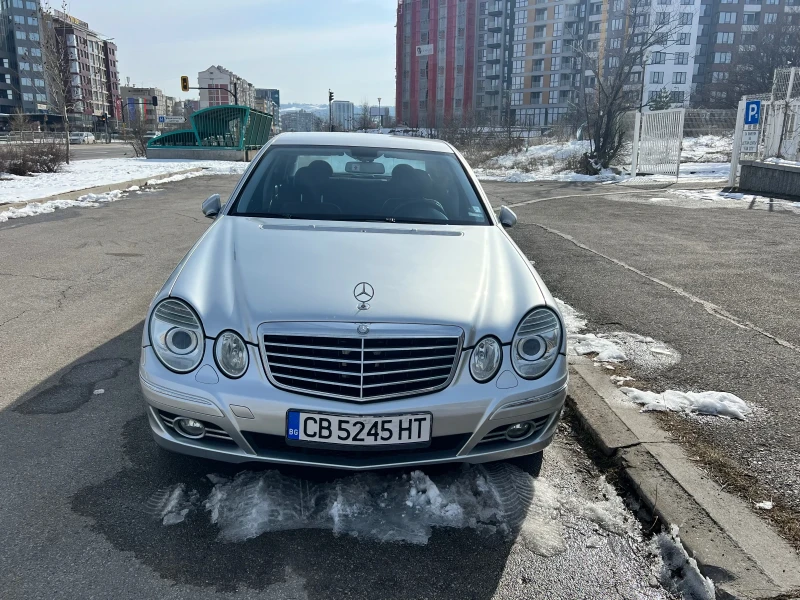 Mercedes-Benz E 320 Facelift, снимка 3 - Автомобили и джипове - 49235661