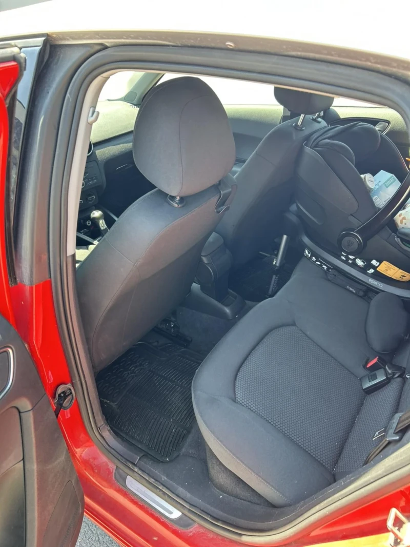 Audi A1, снимка 2 - Автомобили и джипове - 52490787