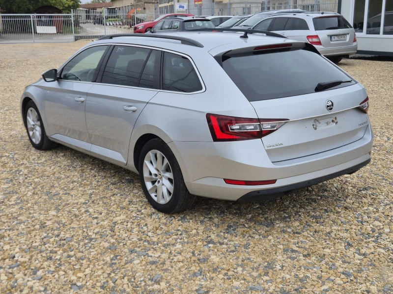Skoda Superb 2.0TDI , снимка 14 - Автомобили и джипове - 51997454