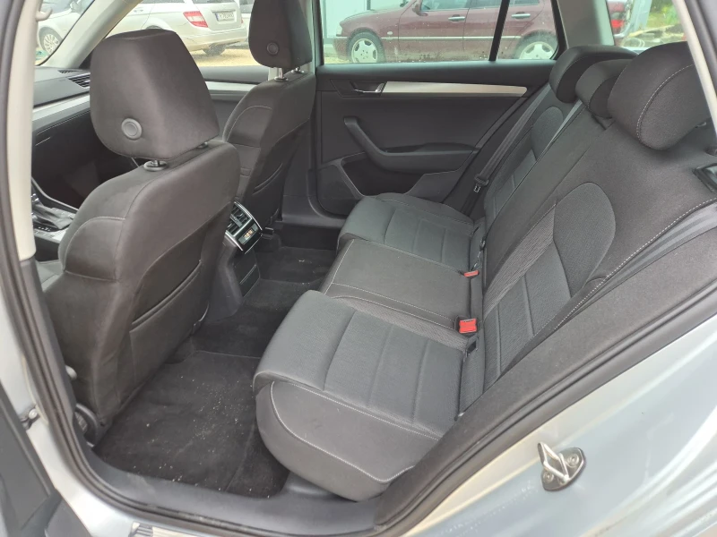 Skoda Superb 2.0TDI , снимка 11 - Автомобили и джипове - 51997454